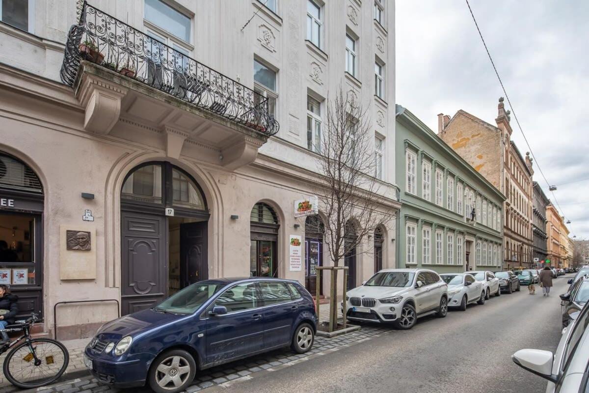 Very Central - Unique Design - New Studio Budapest Exterior photo
